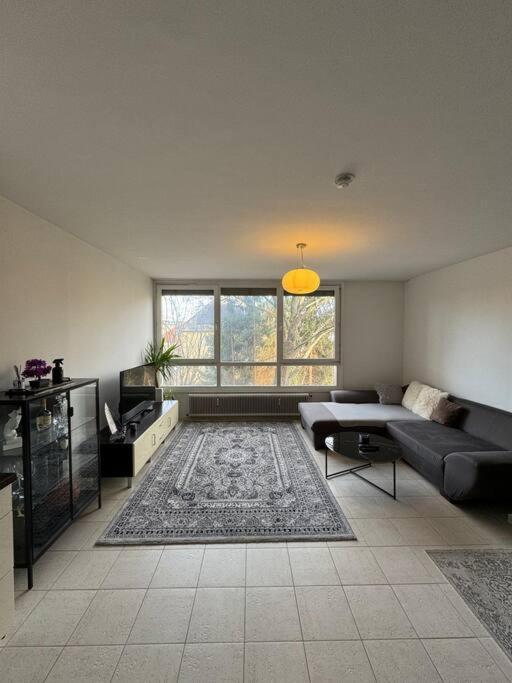 Schoene Wohnung In Zentraler Lage 克拉根福 外观 照片